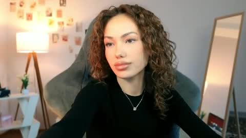 Lilly online show from April 14, 11:49 am