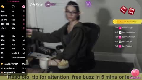 Snapshot of bex_black chatting on November 8, 2:23 am Bex Black online show from November 8, 2:23 am