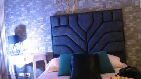 bey online show from March 30, 3:07 am