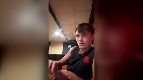 Snapshot of bezerk_bray chatting on June 18, 1:15 pm bezerk_bray online show from June 18, 1:15 pm