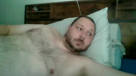 Snapshot of bhines5791 chatting on November 17, 2:45 pm hines5791 online show from November 17, 2:45 pm