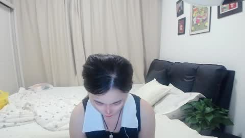 Snapshot of bhliaoxiu chatting on June 7, 1:48 pm bhliaoxiu online show from June 7, 1:48 pm
