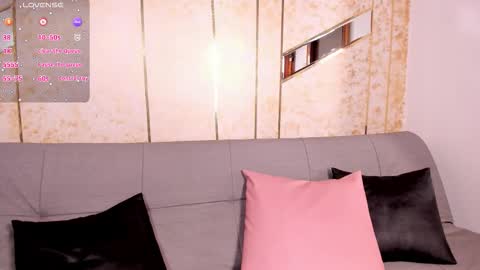 Snapshot of bhritany_brow chatting on November 17, 4:18 am Bhri online show from November 17, 4:18 am