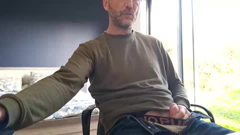 My name is David and if you like public exhibitions you wont be disappointed with me LoL - My favorite vibes is 44  online show from March 9, 8:51 am