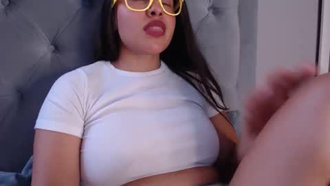 Snapshot of biancaleiton chatting on January 17, 10:12 pm bianca online show from January 17, 10:12 pm