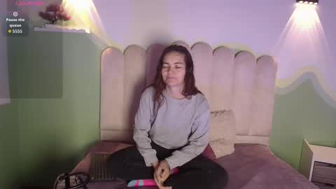 Snapshot of biancaluxx1 chatting on January 8, 11:34 am Bianca online show from January 8, 11:34 am