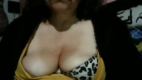 biancasteel online show from April 10, 4:39 am