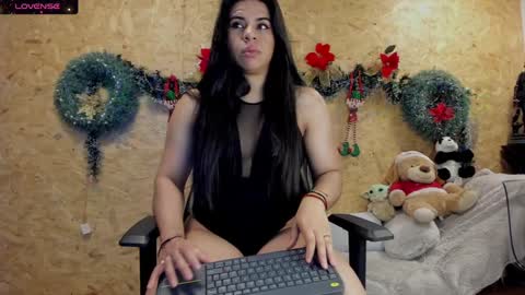 Biancastrong.. IGThebiancastrong online show from December 20, 2:19 am