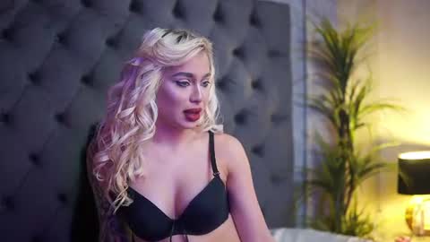  Bianka  online show from June 22, 8:28 pm