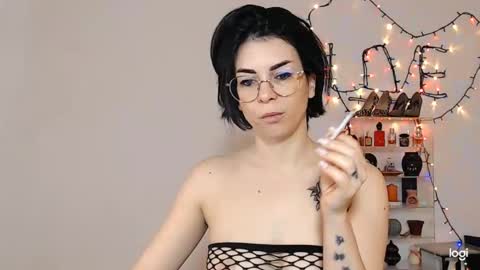 innasugarwild online show from April 2, 4:32 am