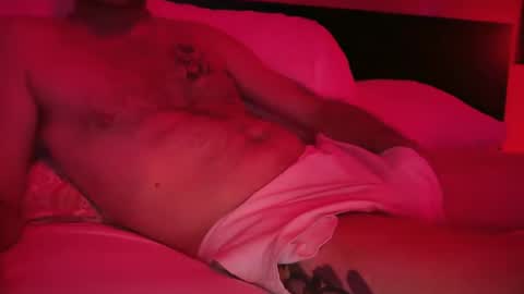 bidaddy83 online show from June 21, 9:34 am
