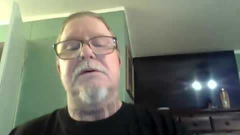 Snapshot of big188548 chatting on February 3, 8:19 am big188548 online show from February 3, 8:19 am