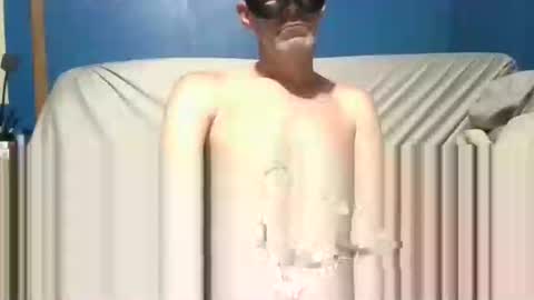 Snapshot of big9inchsnake chatting on October 26, 7:53 pm big9inchsnake online show from October 26, 7:53 pm