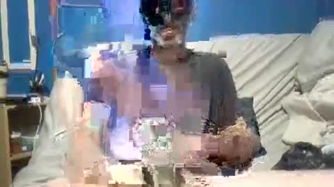 big9inchsnake online show from December 23, 8:12 am