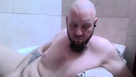 Snapshot of big_balls_1232 chatting on January 30, 9:15 am big_balls_1232 online show from January 30, 9:15 am