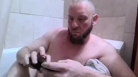 Snapshot of big_balls_1232 chatting on February 6, 8:18 am big_balls_1232 online show from February 6, 8:18 am