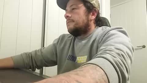 Snapshot of big_balls_big_load chatting on September 11, 12:05 pm big_balls_big_load online show from September 11, 12:05 pm