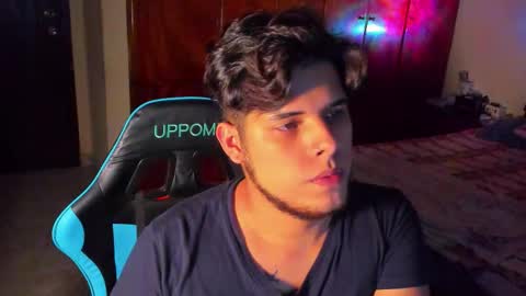 Logan Sprouse online show from October 22, 12:11 am