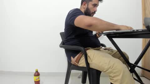 Tommy online show from September 28, 2:39 am