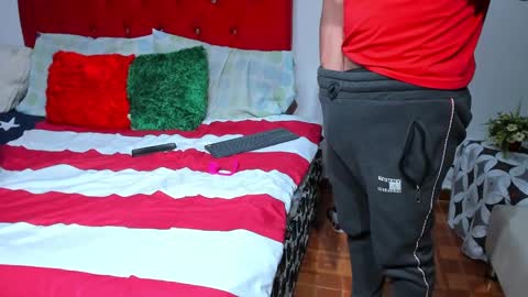 john and cris online show from January 9, 3:58 am