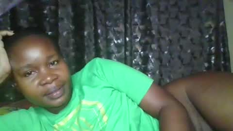 Snapshot of big_diva chatting on January 7, 5:10 am big_diva online show from January 7, 5:10 am