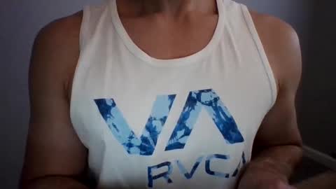 Snapshot of big_load_jock chatting on September 10, 10:32 pm Shawn Johnson online show from September 10, 10:32 pm