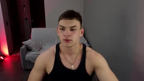 Snapshot of big_rock_edward chatting on May 24, 8:25 pm edward online show from May 24, 8:25 pm