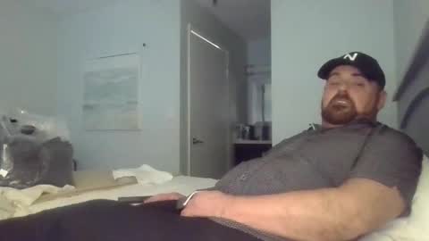 big_thick_bearded_daddy online show from January 11, 6:35 pm