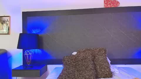 Tell me Sophia  online show from December 25, 12:37 am