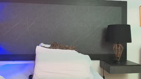 Tell me Sophia  online show from December 29, 1:56 am