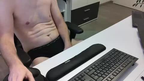 big_tobi_1 online show from November 18, 6:51 am