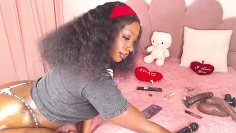 Snapshot of bigasscandy1 chatting on June 17, 6:38 am Candy online show from June 17, 6:38 am