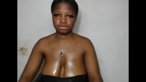 Snapshot of bigassdrip chatting on March 2, 9:27 am bigassdrip online show from March 2, 9:27 am