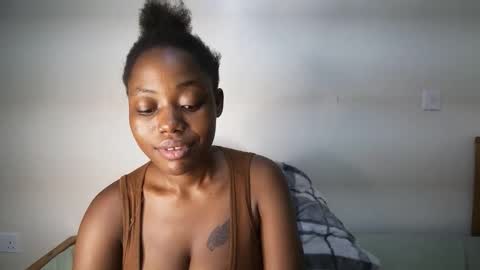 bigassmello_ online show from April 9, 12:21 am