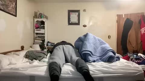 Snapshot of bigbackmuscles1296 chatting on October 28, 10:56 pm Mr. Muscle Monster online show from October 28, 10:56 pm