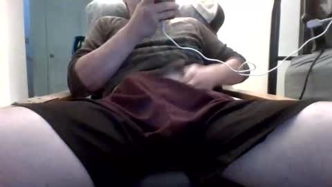 Snapshot of bigbagz2021 chatting on October 29, 6:53 pm BigBagz online show from October 29, 6:53 pm