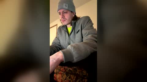 Snapshot of bigballmcfall69 chatting on February 24, 1:53 pm Cum247365 online show from February 24, 1:53 pm