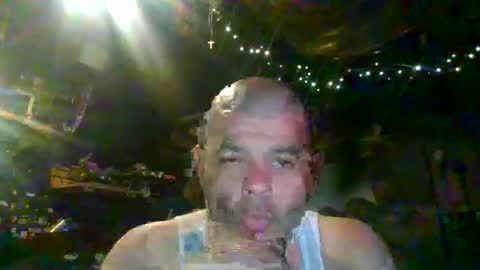 Snapshot of bigbeata chatting on June 8, 12:47 am Stevie Snow online show from June 8, 12:47 am