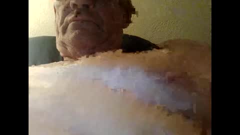 bigbikes71781 online show from October 11, 10:14 am