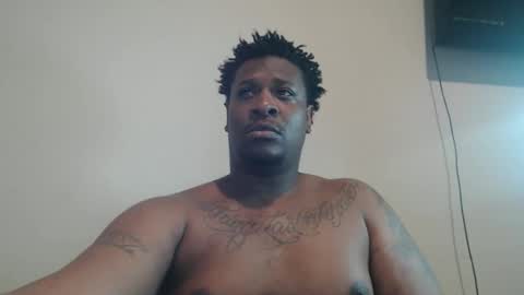 Snapshot of bigblack004 chatting on February 22, 5:40 am bigblack004 online show from February 22, 5:40 am