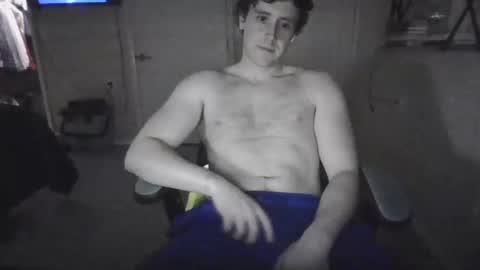 Snapshot of bigbobbyb22 chatting on February 19, 3:06 am bigbobbyb22 online show from February 19, 3:06 am