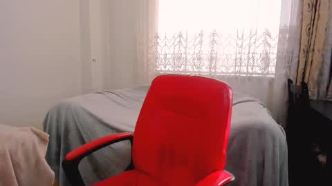 Snapshot of bigboobs55x chatting on November 10, 3:49 am Kira online show from November 10, 3:49 am