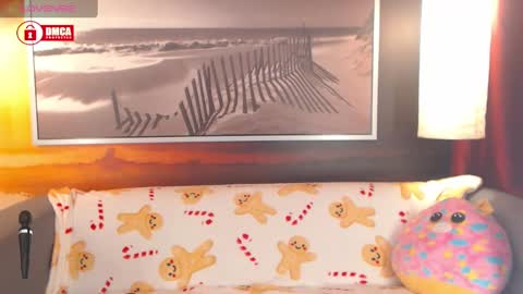 Snapshot of bigboobsarri chatting on December 5, 7:38 am BigBoobsArri online show from December 5, 7:38 am