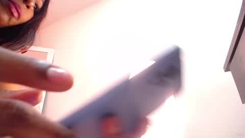 Mia online show from December 24, 4:19 pm