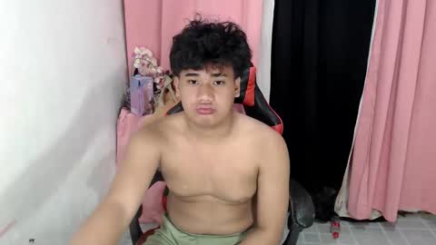 Snapshot of bigbooty_monxxx chatting on February 15, 12:36 pm bigbooty_monxxx online show from February 15, 12:36 pm