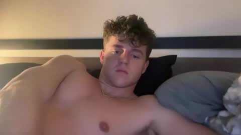 bigbootyburger1 online show from April 13, 4:51 am