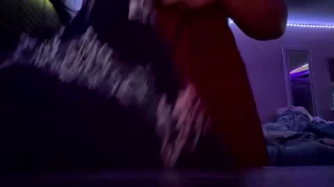 bigbootynyla online show from December 2, 2:39 am