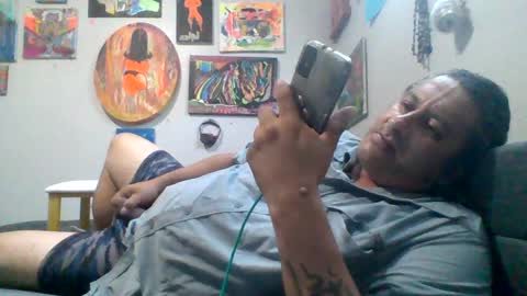 Snapshot of bigboybigbutt69 chatting on September 8, 10:09 pm bigboybigbutt69 online show from September 8, 10:09 pm