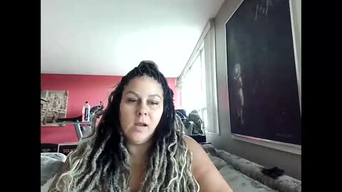 Snapshot of bigbreastsabrina chatting on April 29, 1:15 pm BIG BREAST SABRINA online show from April 29, 1:15 pm