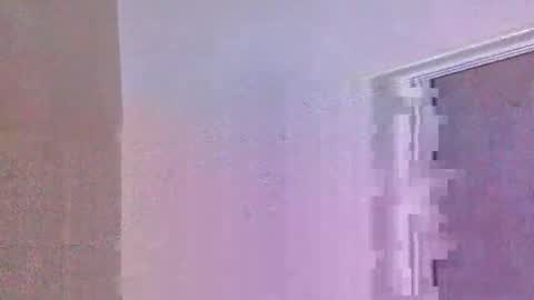 Snapshot of bigbumlover2377 chatting on November 6, 10:54 pm bigbumlover2377 online show from November 6, 10:54 pm